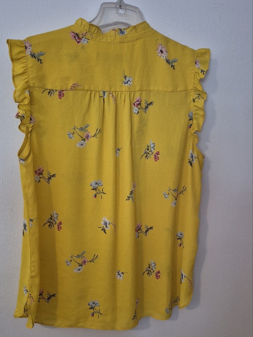 LOFT Yellow Floral Ruffle V-Neck Sleeveless Blouse - Picture 5 of 7